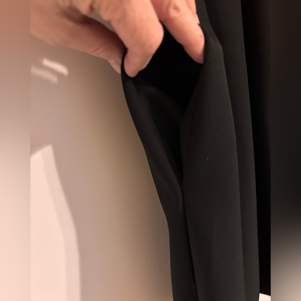 Banana Republic Black Dress Scalloped V Neck Hem - Picture 5 of 9